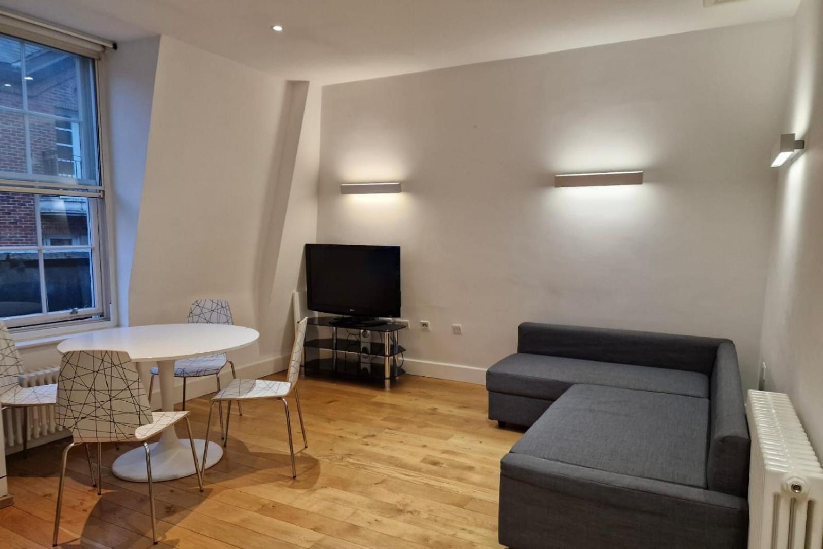 One Bedroom Apartment In Holborn London Exterior photo